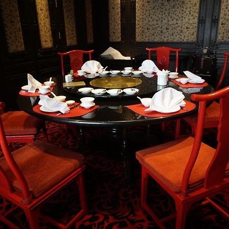 The Landmark Бангкок Екстер'єр фото A table set for dim sum