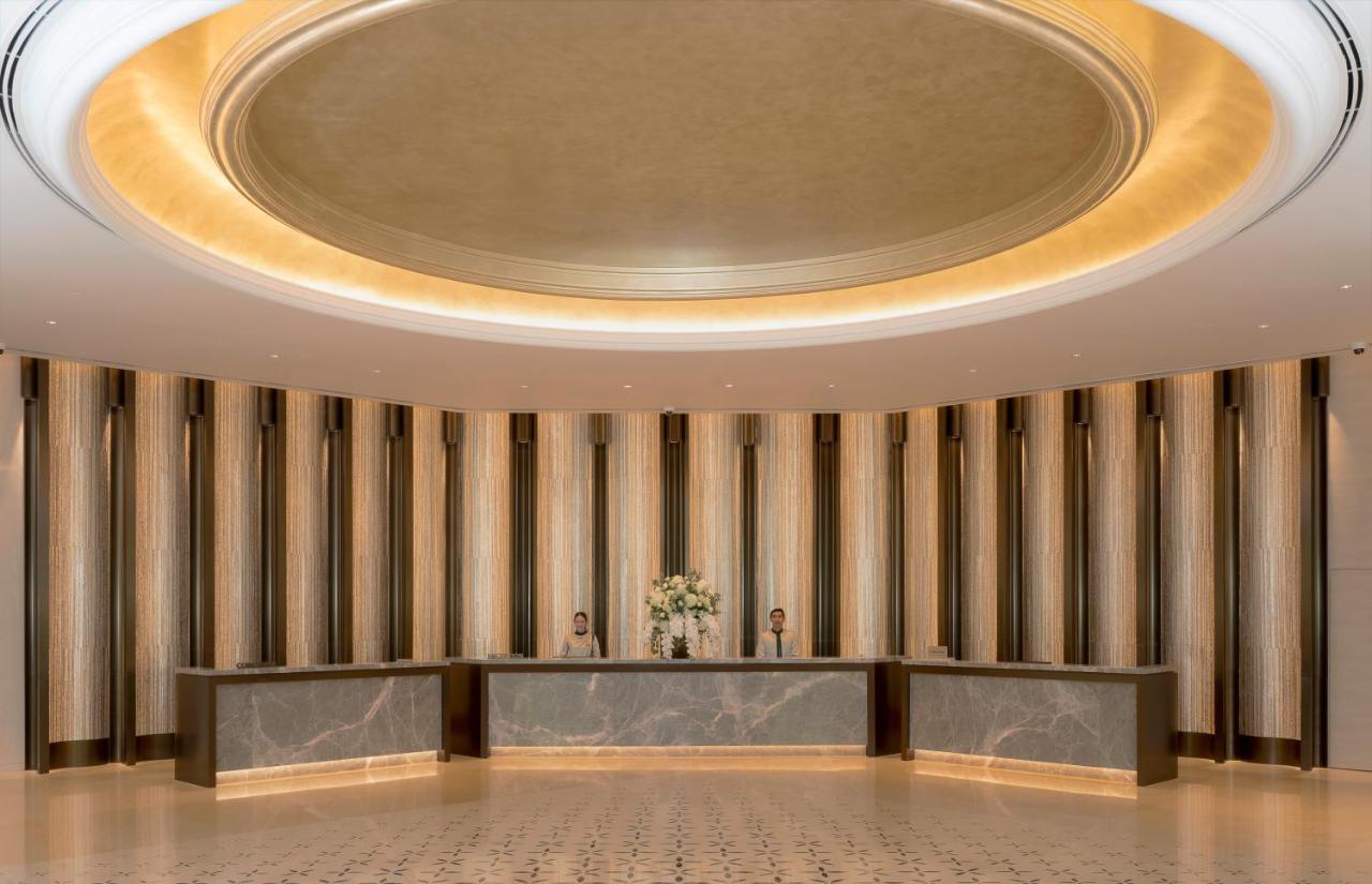 The Landmark Бангкок Екстер'єр фото The lobby of the hotel