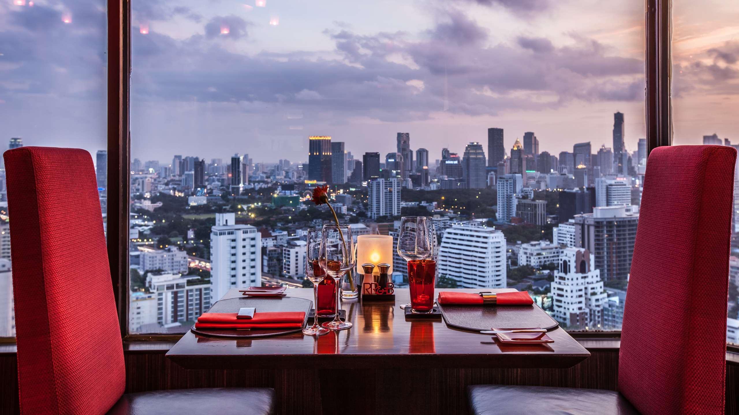 The Landmark Бангкок Екстер'єр фото View from the restaurant