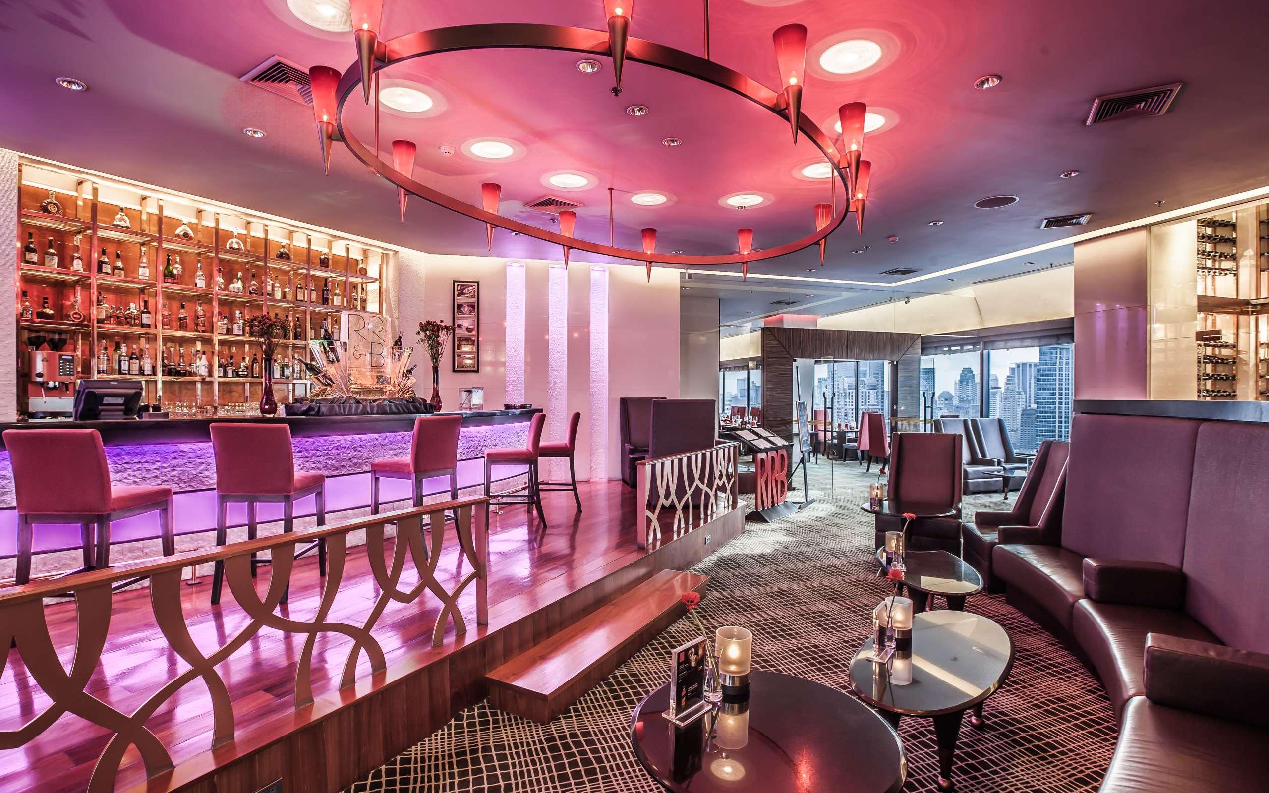 The Landmark Бангкок Екстер'єр фото The bar at the 101 bar