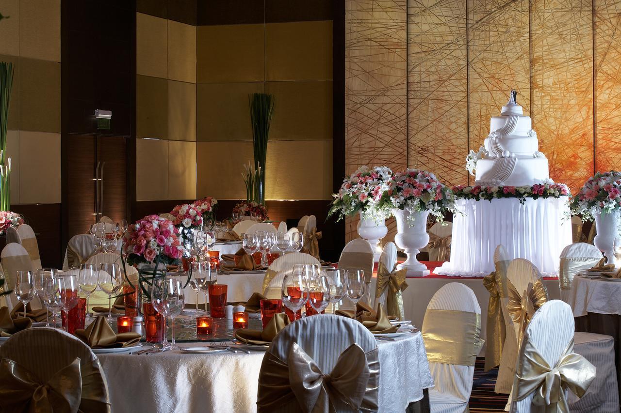 The Landmark Бангкок Екстер'єр фото Wedding reception